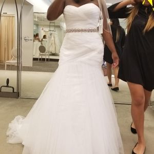 Mermaid style wedding dress